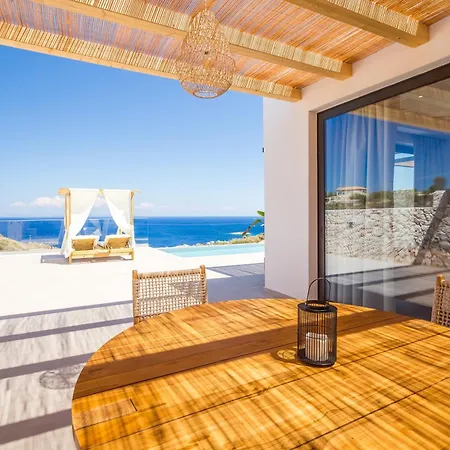 Theros Luxury Vilă Agios Nikolaos (Zakynthos)