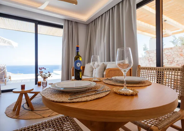 Theros Luxury Villa