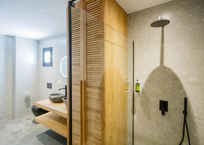 Theros Luxury Villa