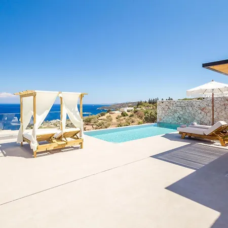 Theros Luxury فيلة *